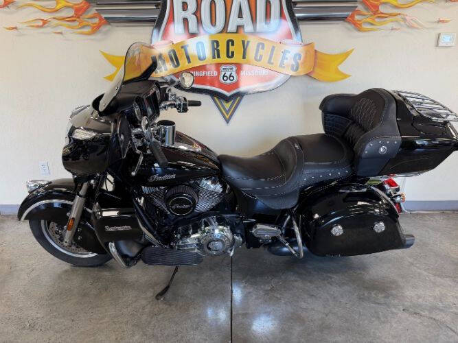 2018 Indian Roadmaster Thunder Black