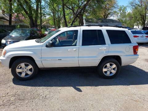 2001 Jeep Grand Cherokee for sale at D and D Auto Sales in Topeka KS