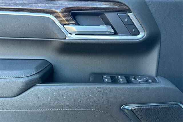 2026 GMC Sierra 1500 Elevation Standard