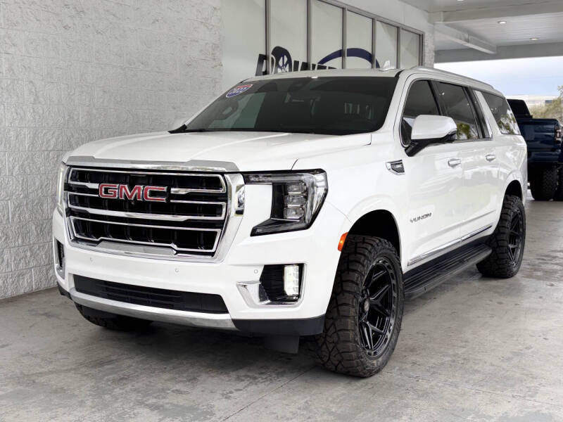 2022 GMC Yukon XL SLT