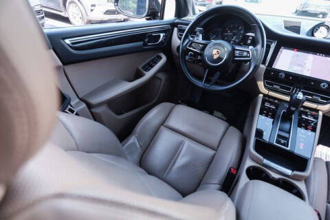 2022 Porsche Macan