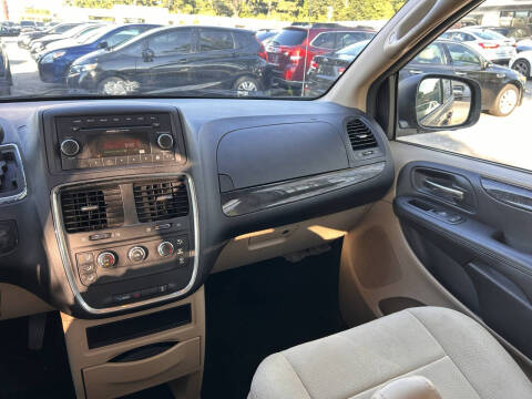 2014 Dodge Grand Caravan American Value Package