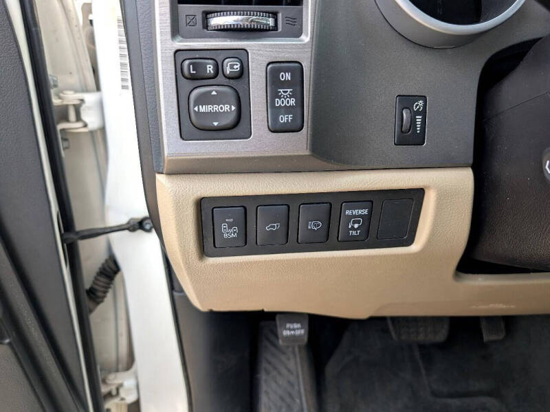 2016 Toyota Sequoia Platinum