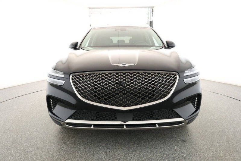 2024 Genesis GV70 2.5T Standard