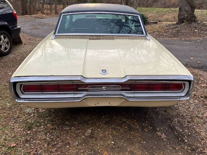 1966 Ford Thunderbird