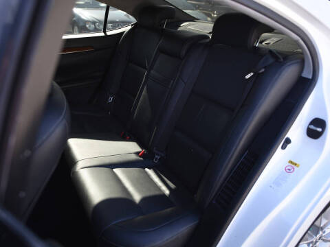 2014 Lexus ES 300h