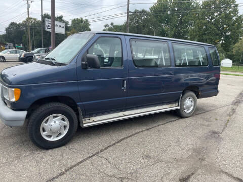 1998 Ford E-350 for sale at Masters Auto Sales in Roseville MI