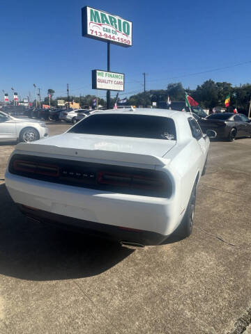2019 Dodge Challenger SXT