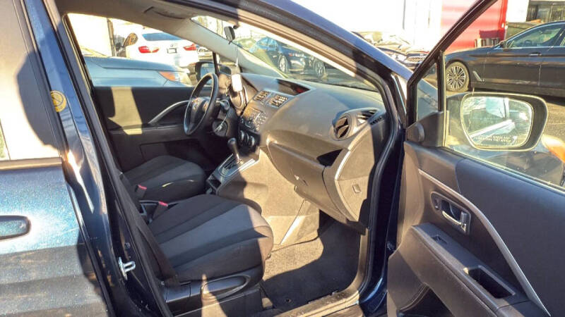 2014 Mazda MAZDA5 Sport