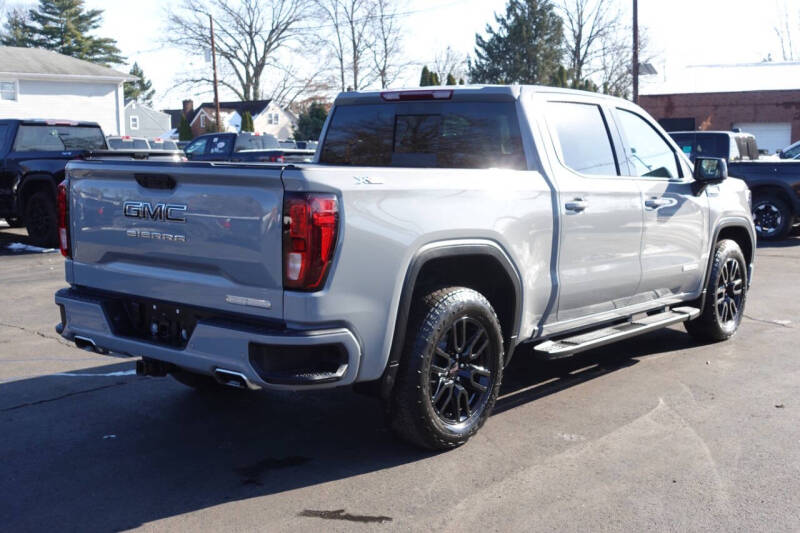 2024 GMC Sierra 1500 Elevation