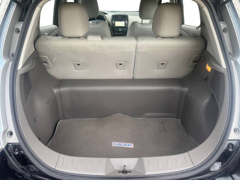 2012 Nissan LEAF SV
