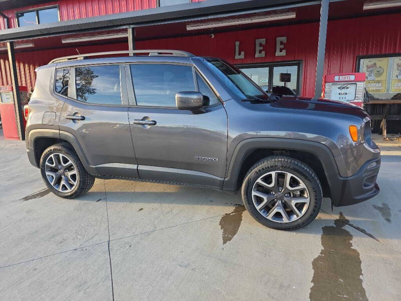 2016 Jeep Renegade Latitude's photo