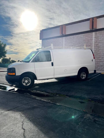2017 Chevrolet Express 2500