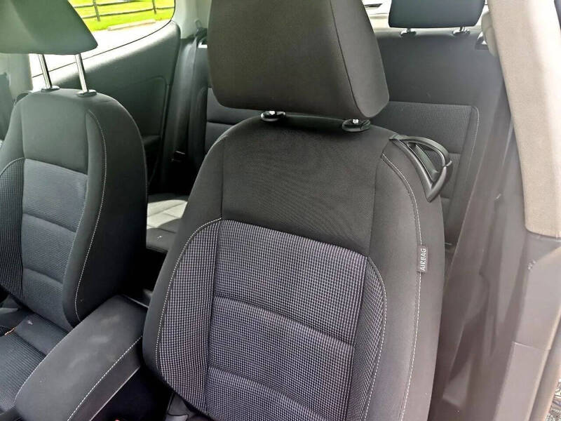 2013 Volkswagen Golf 2.5L PZEV