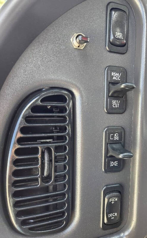 2019 Freightliner M2 26ft Refrigerated