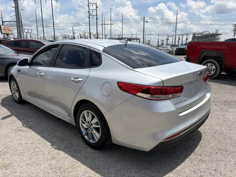 2017 Kia Optima LX
