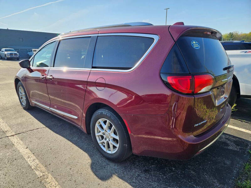 2020 Chrysler Pacifica Touring L