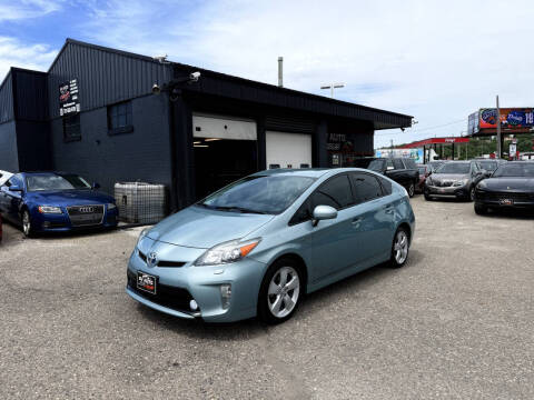 2012 Toyota Prius Two