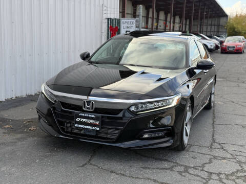 2018 Honda Accord Touring