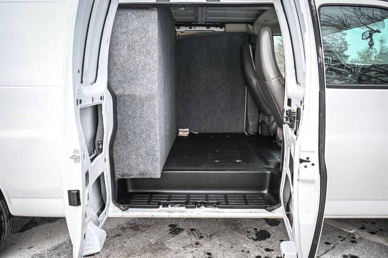 2021 Chevrolet Express 2500