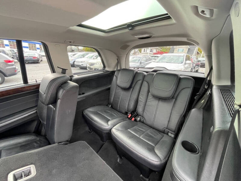 2011 Mercedes-Benz GL-Class GL 550 4MATIC