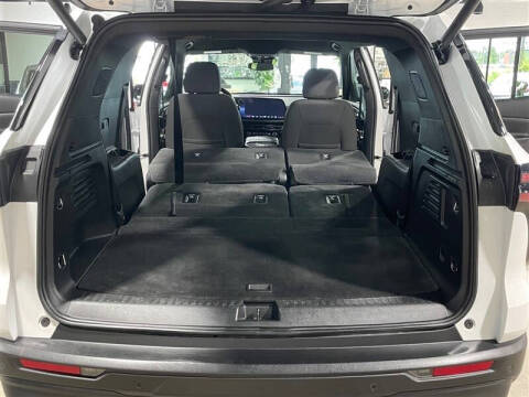 2024 Chevrolet Traverse LS