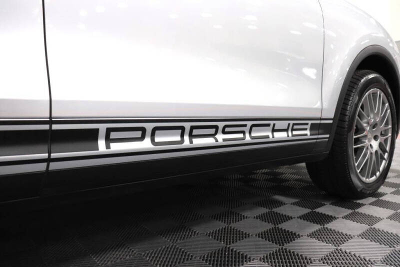 2018 Porsche Cayenne S