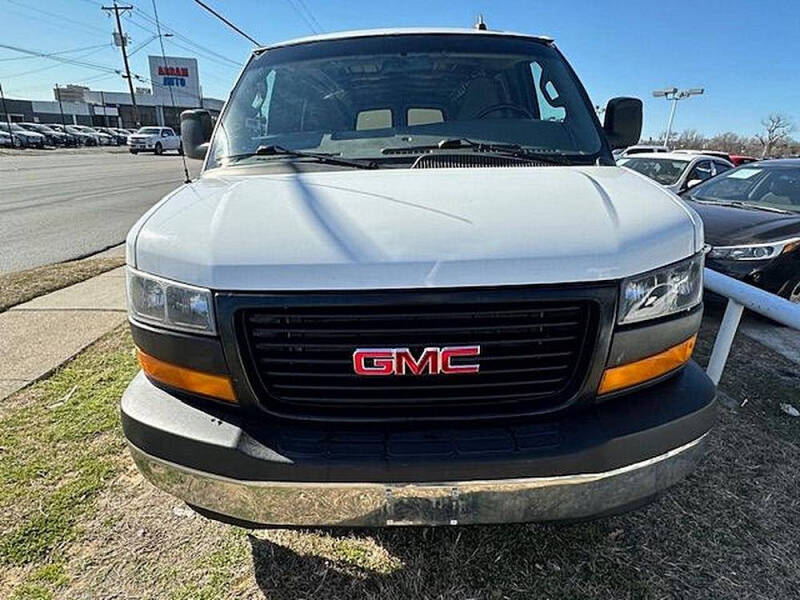 2021 GMC Savana 2500