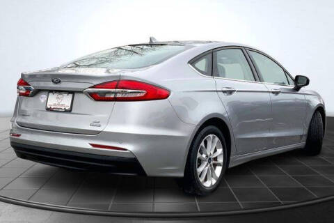 2020 Ford Fusion Hybrid SE