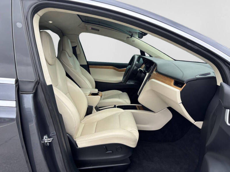 2019 Tesla Model X