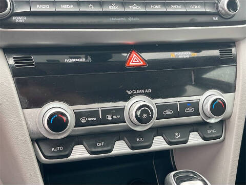 2020 Hyundai Elantra