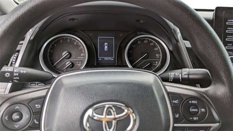 2022 Toyota Camry LE