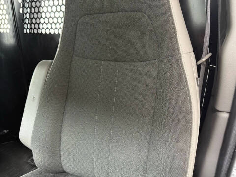 2021 Chevrolet Express 2500