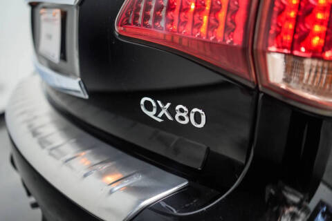 2017 Infiniti QX80