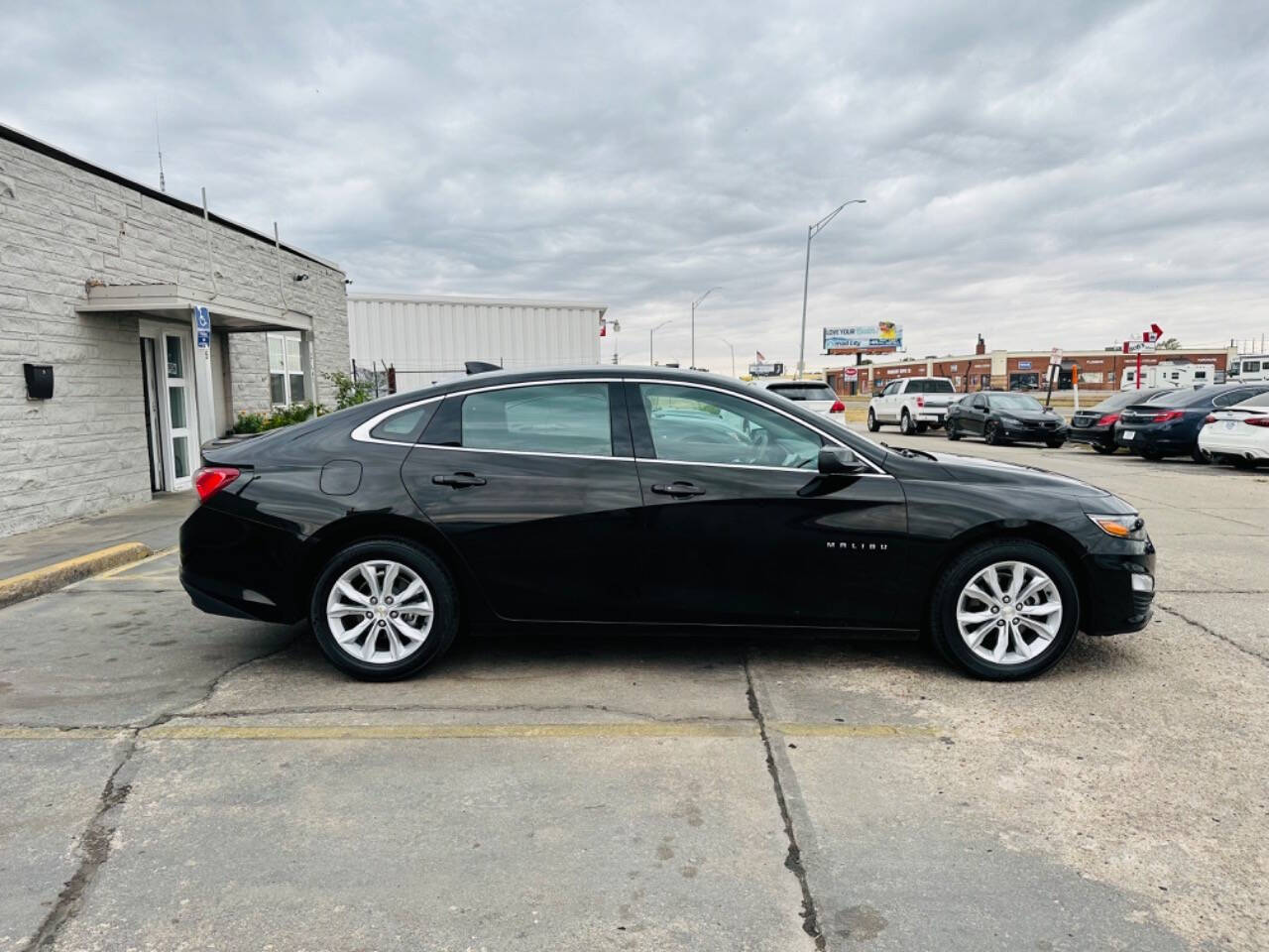 2022 Chevrolet Malibu for sale at Atlas Auto Sales LLC in Lincoln, NE