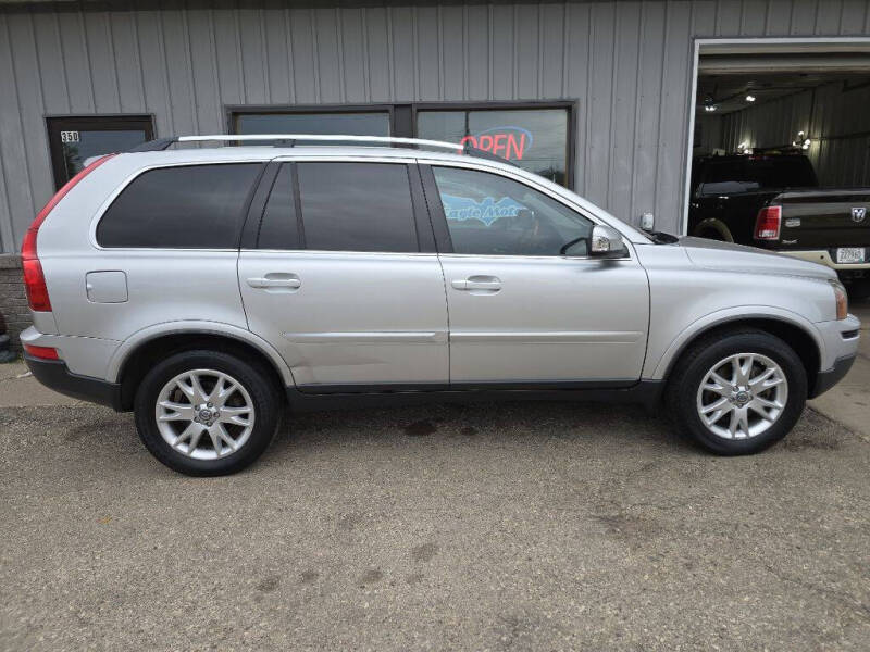 Used 2007 Volvo XC90 V8 with VIN YV4CZ852371336447 for sale in La Crescent, Minnesota