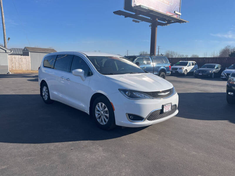 2018 Chrysler Pacifica Touring Plus