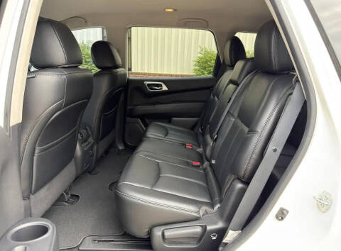 2017 Nissan Pathfinder