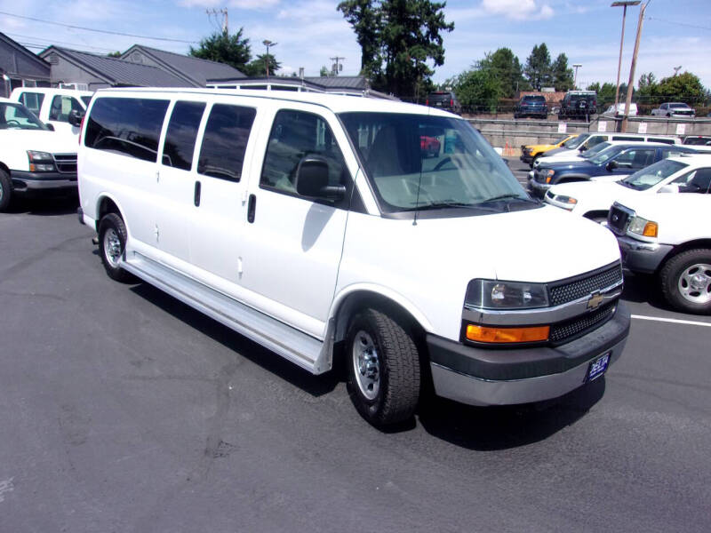 2016 Chevrolet Express LT 3500
