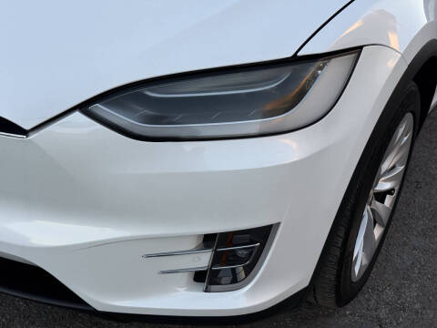 2021 Tesla Model X Long Range Plus