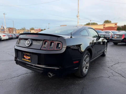 2013 Ford Mustang V6 Premium