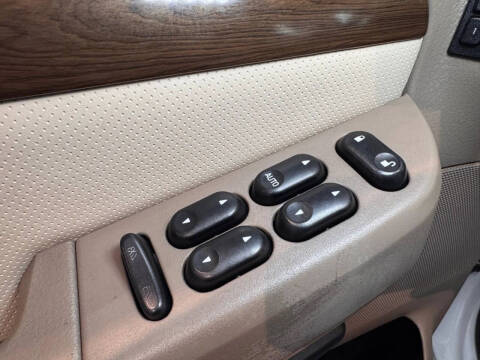 2005 Ford Explorer Eddie Bauer