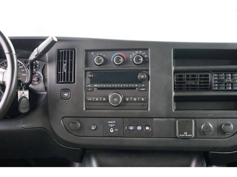 2016 Chevrolet Express LT 3500