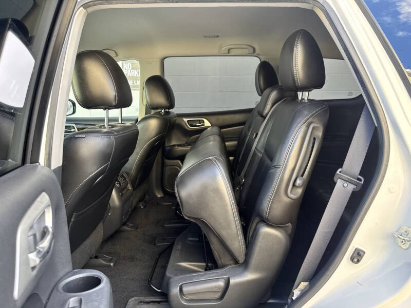 2014 Nissan Pathfinder SL