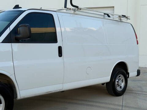 2019 Chevrolet Express 2500