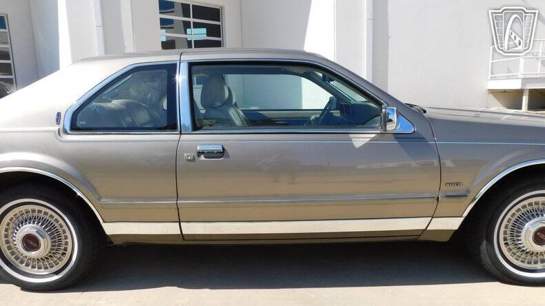 1986 Lincoln Mark VII