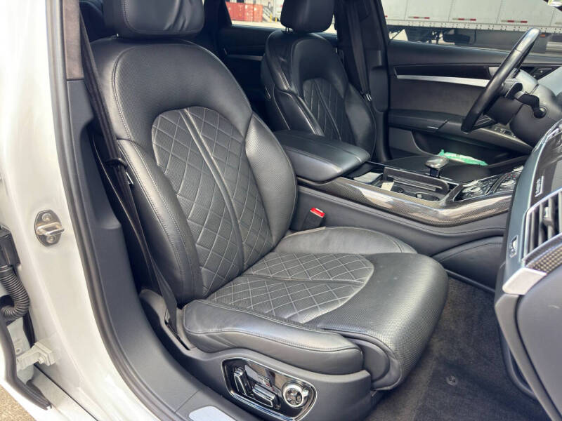 2017 Audi S8 plus 4.0T quattro