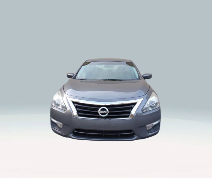 2014 Nissan Altima S photo 5