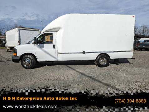 2010 Chevrolet Express Cutaway for sale at H & H Enterprise Auto Sales Inc in Charlotte NC
