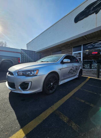 2017 Mitsubishi Lancer ES